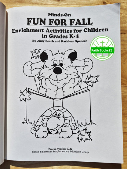 Minds-On Fun for Fall von Judy Beach; Kathleen Spencer (Sehr gut, 1992, Taschenbuch, 96 Seiten, Fearon Teacher Aids)