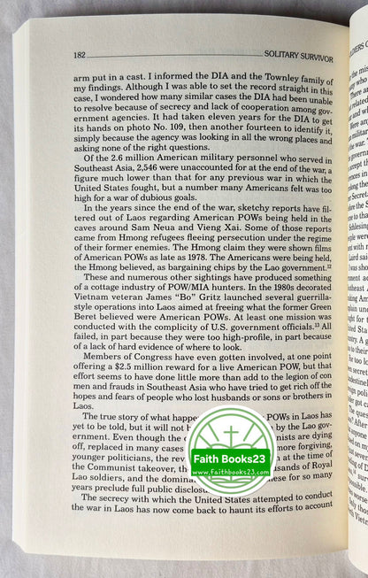 Solitary Survivor: The First American POW in Southeast Asia von Col. Lawrence R. Baily, Jr. (Ret.); Ron Martz (Sehr gut, 2003, Taschenbuch, 216 S., Brassey's Inc.)