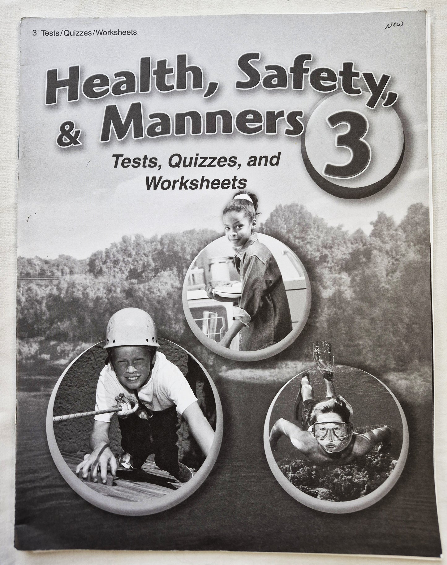 Abeka Health Safety & Manners 3rd Edition Grade 3 Tests, Quizzes, and Worksheets (Wie neu, 2006, Taschenbuch, 43 Seiten, A Beka Book)