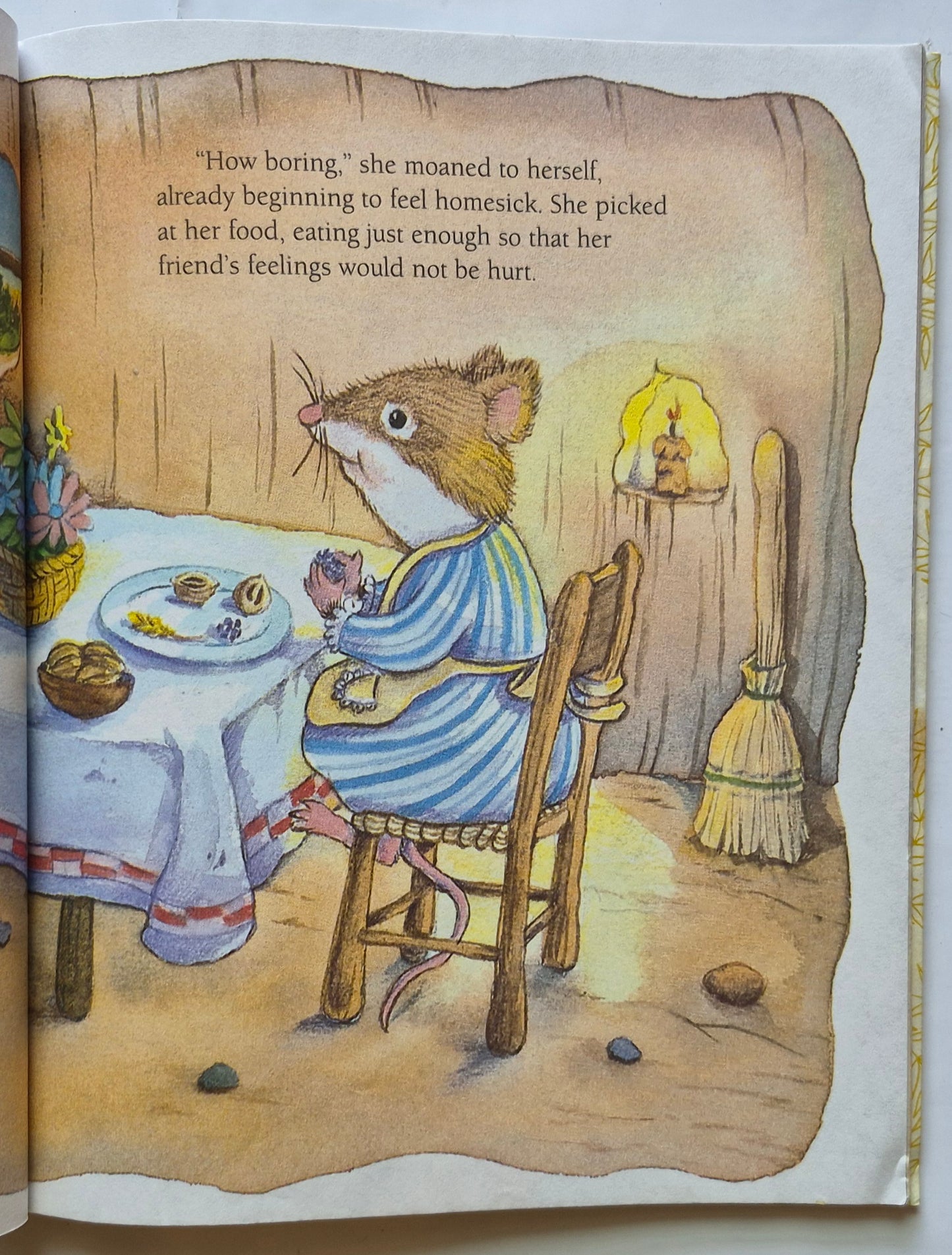 The Country Mouse and the City Mouse von Alan Benjamin; Jeffrey Severn (Gut, 1987, Taschenbuch, 32 Seiten, Western Pub)