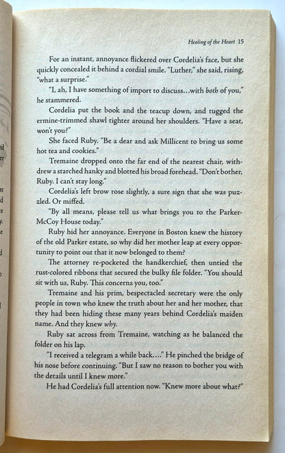 Healing of the Heart #3 von Loree Lough (Secrets of Sterling Street, Gut, 2016, Pbk, 272 Seiten, Whitaker House)