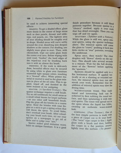 The Complete Book of Furniture Repair and Refinishing von Ralph Parsons Kinney (Sehr gut, 1971, gebunden, 276 Seiten, Charles Scribner's Sons)