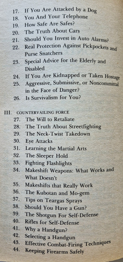 The Truth about Self Protection von Massad F. Ayoob (Sehr gut, 1991, Pbk, 420 S., Bantam Books)