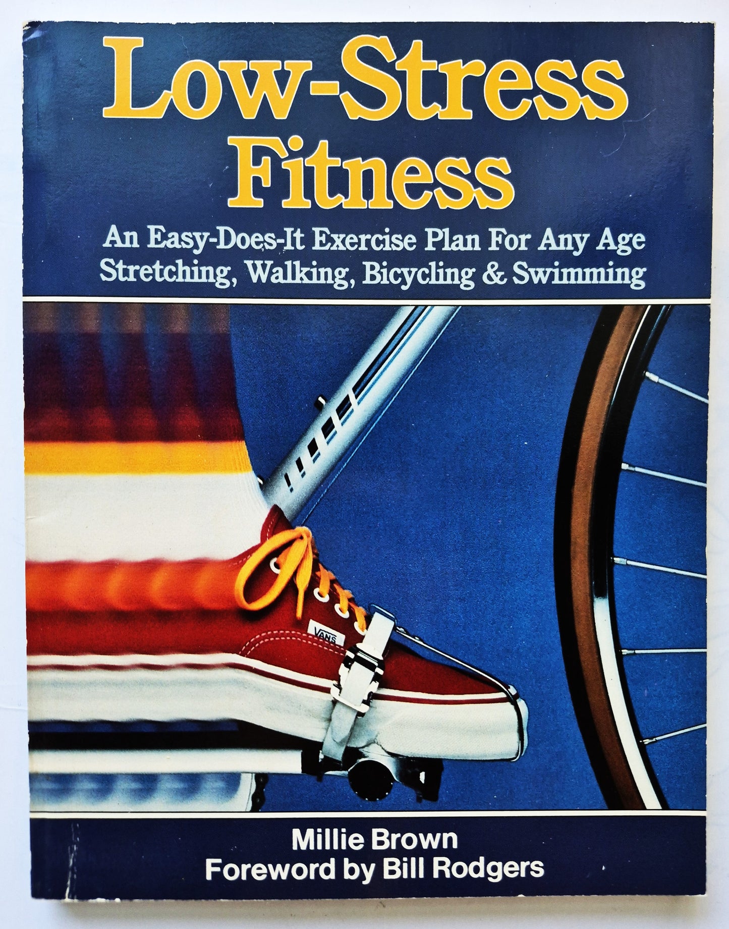 Low-Stress Fitness von Millie Brown (Sehr Gut, 1985, Pbk, 176 S., The Body Press)
