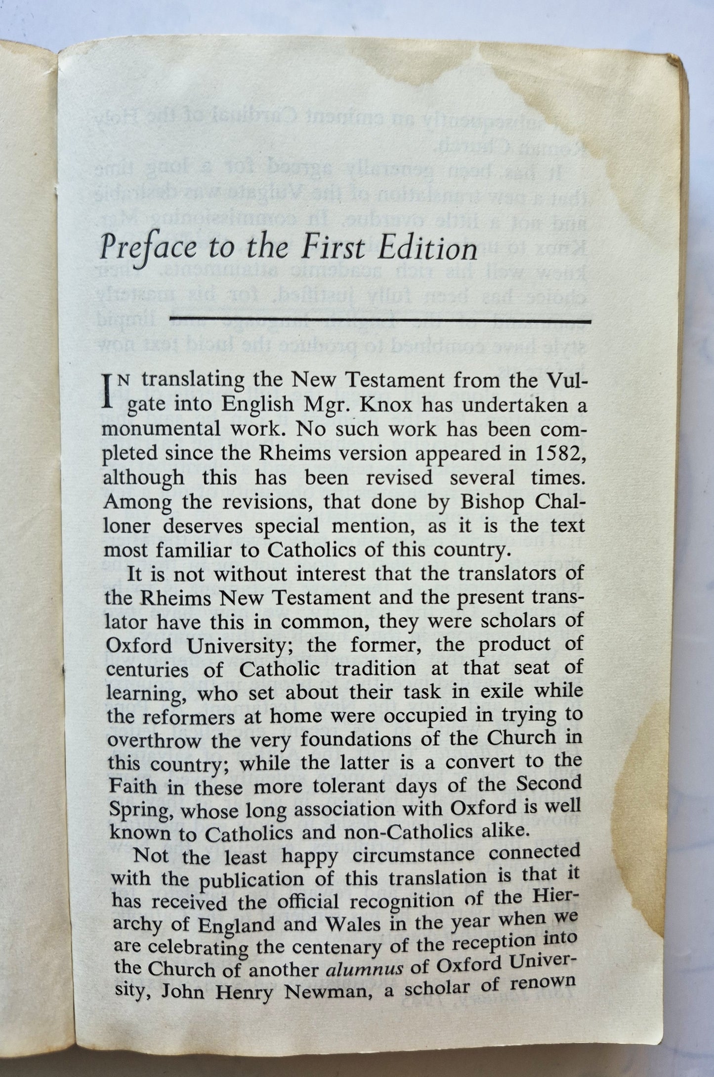 Das Neue Testament Unseres Herrn und Retters Jesus Christus, übersetzt von Ronald Knox (Gut, 1954, Taschenbuch, 697 Seiten, Sheed & Ward)