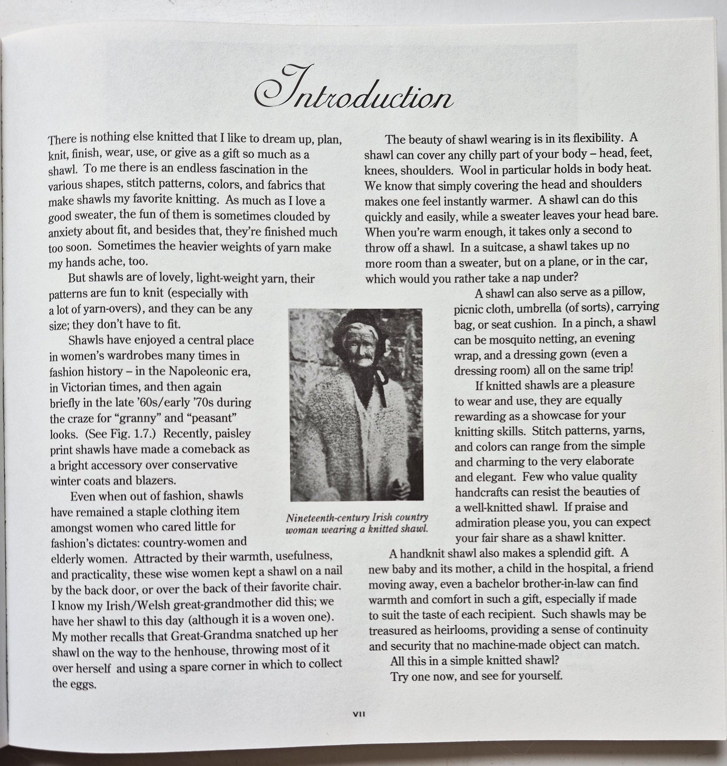 Traditional Knitted & Lace Shawls by Martha Waterman (Sehr gut, 1993, Taschenbuch, 168 Seiten, Dos Tejedoras)