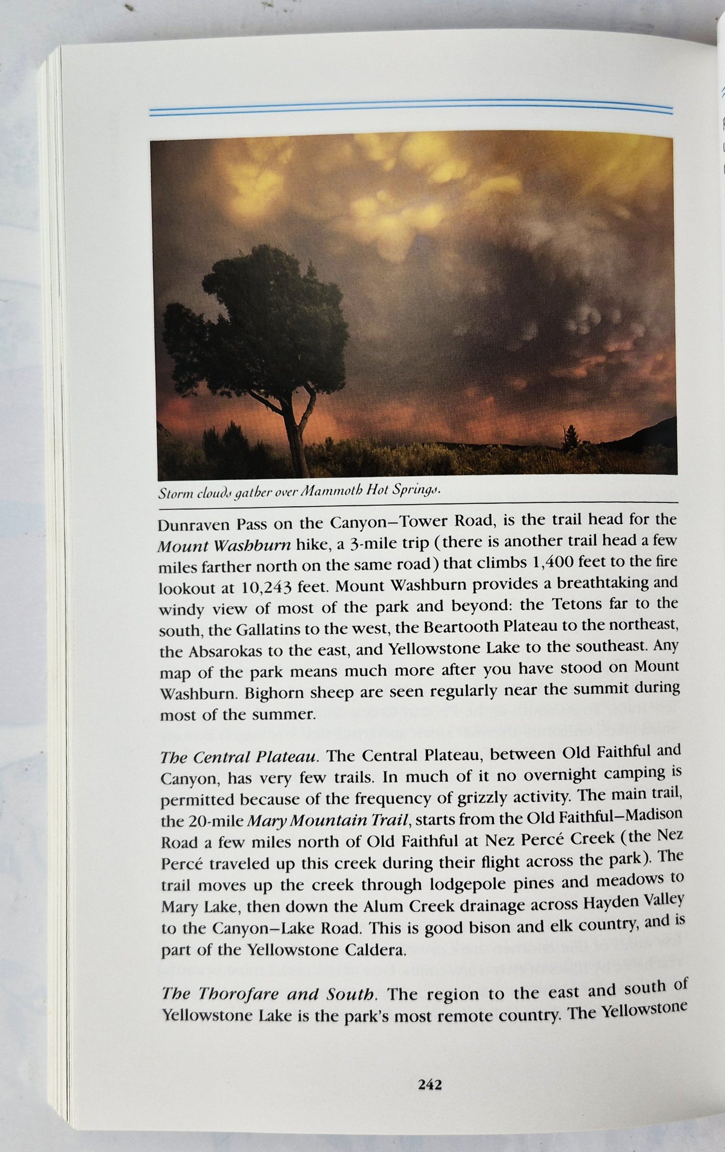 The Sierra Club Guides: Rocky Mountains and the Great Plains von Conger Beasly Paul Schullery; Stephen Trimble (Sehr gut, 1984, Paperback, 272 Seiten, Random House)