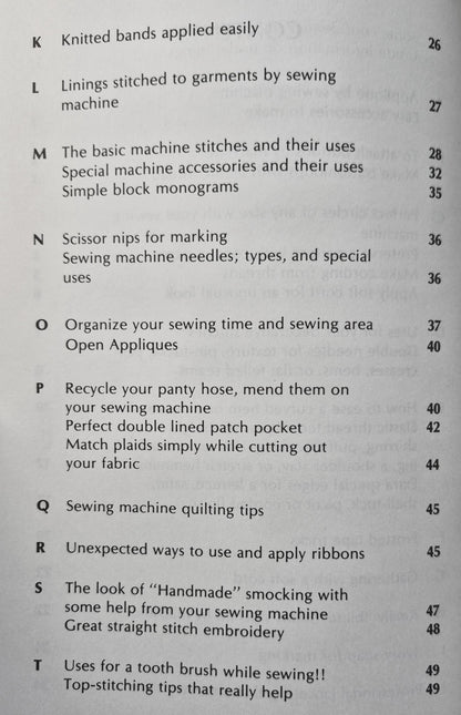 Sewing Specialtities von Irene M. James (Sehr gut, 1982, TB, 58 S., IM James Enterprises)
