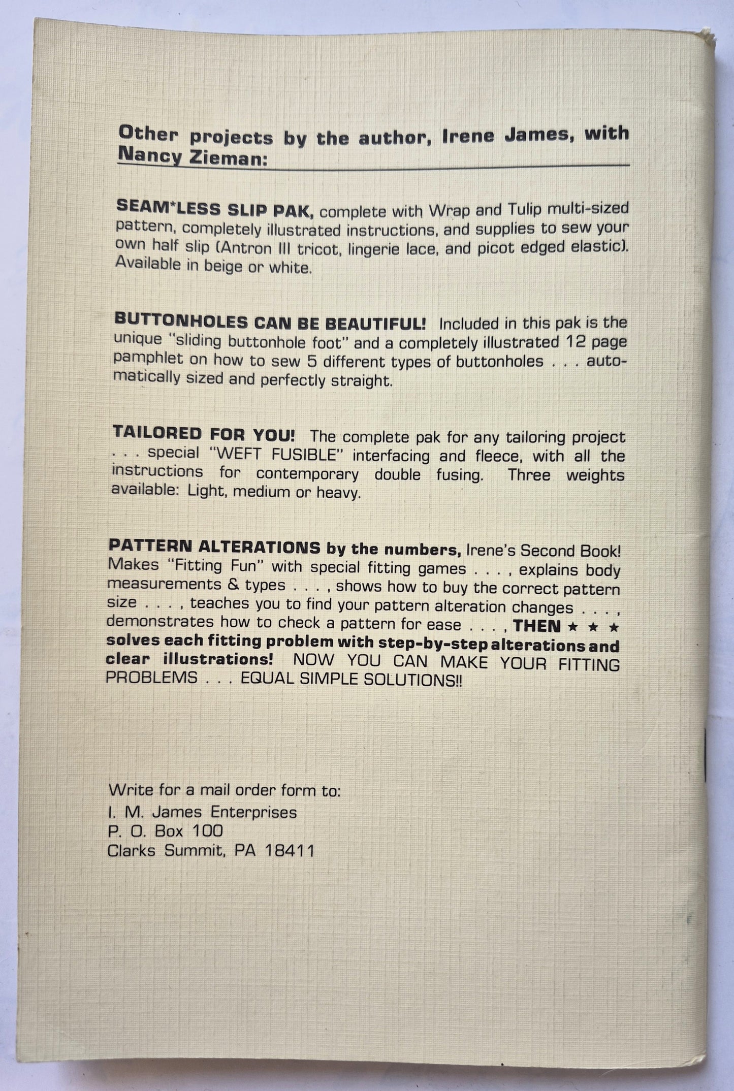 Sewing Specialtities von Irene M. James (Sehr gut, 1982, TB, 58 S., IM James Enterprises)
