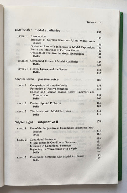 German in Review von Kimberly Sparks; Van Horn Vail (Sehr gut, 1967, gebunden, 317 Seiten, Harcourt Brace Jovanovich)