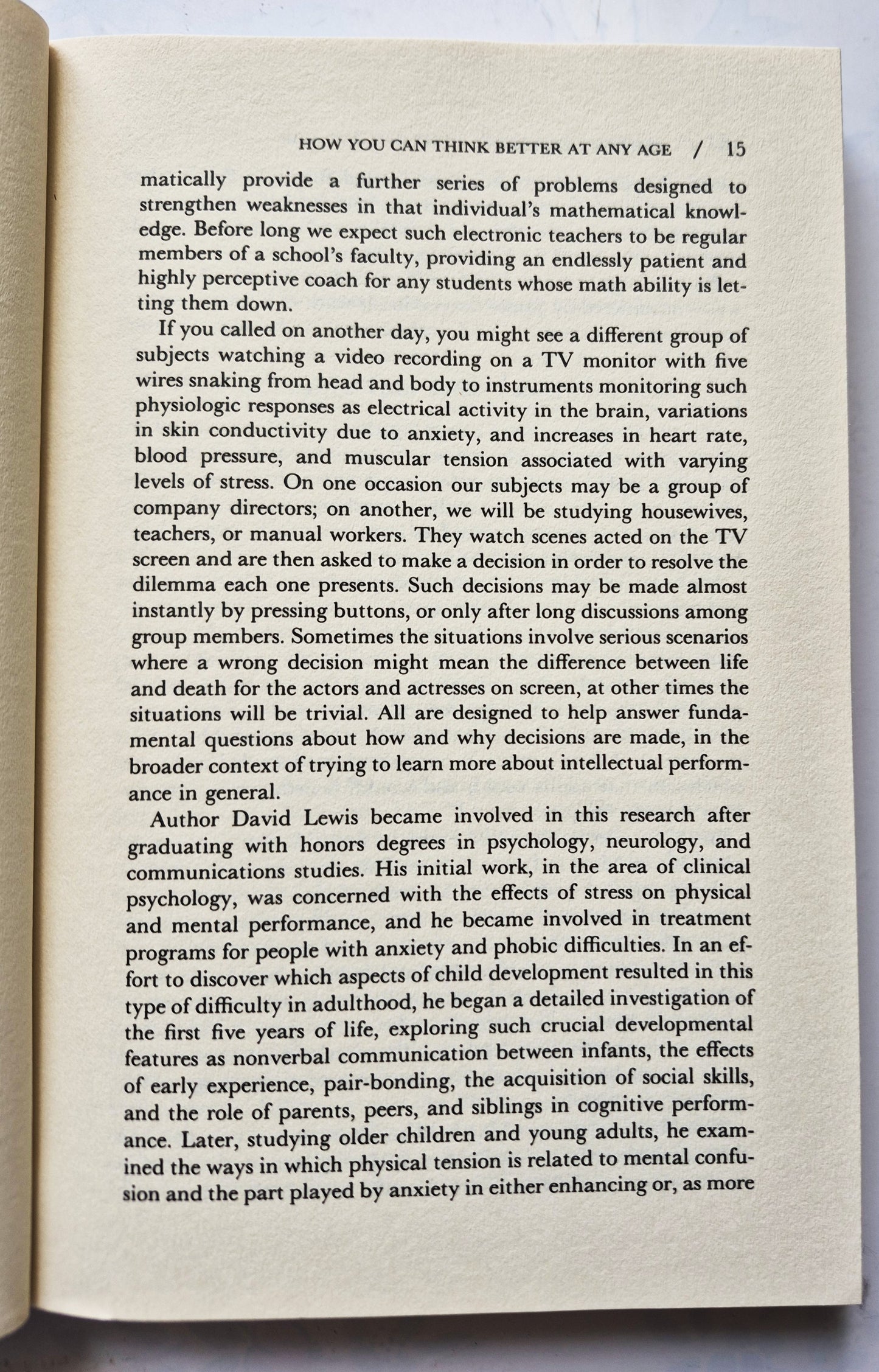 Jesus Calling: Tägliche Andachten für das ganze Jahr von Sarah Young (Gut, 2004, wattierter HC, 382 Seiten, Thomas Nelson)