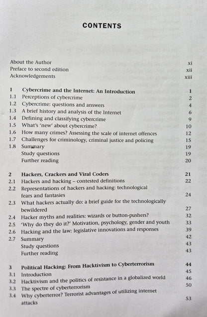 Cybercrime and Society 2nd Ed. by Majid Yar (Good 2013 Pbk 214 pgs Sage Pub.)