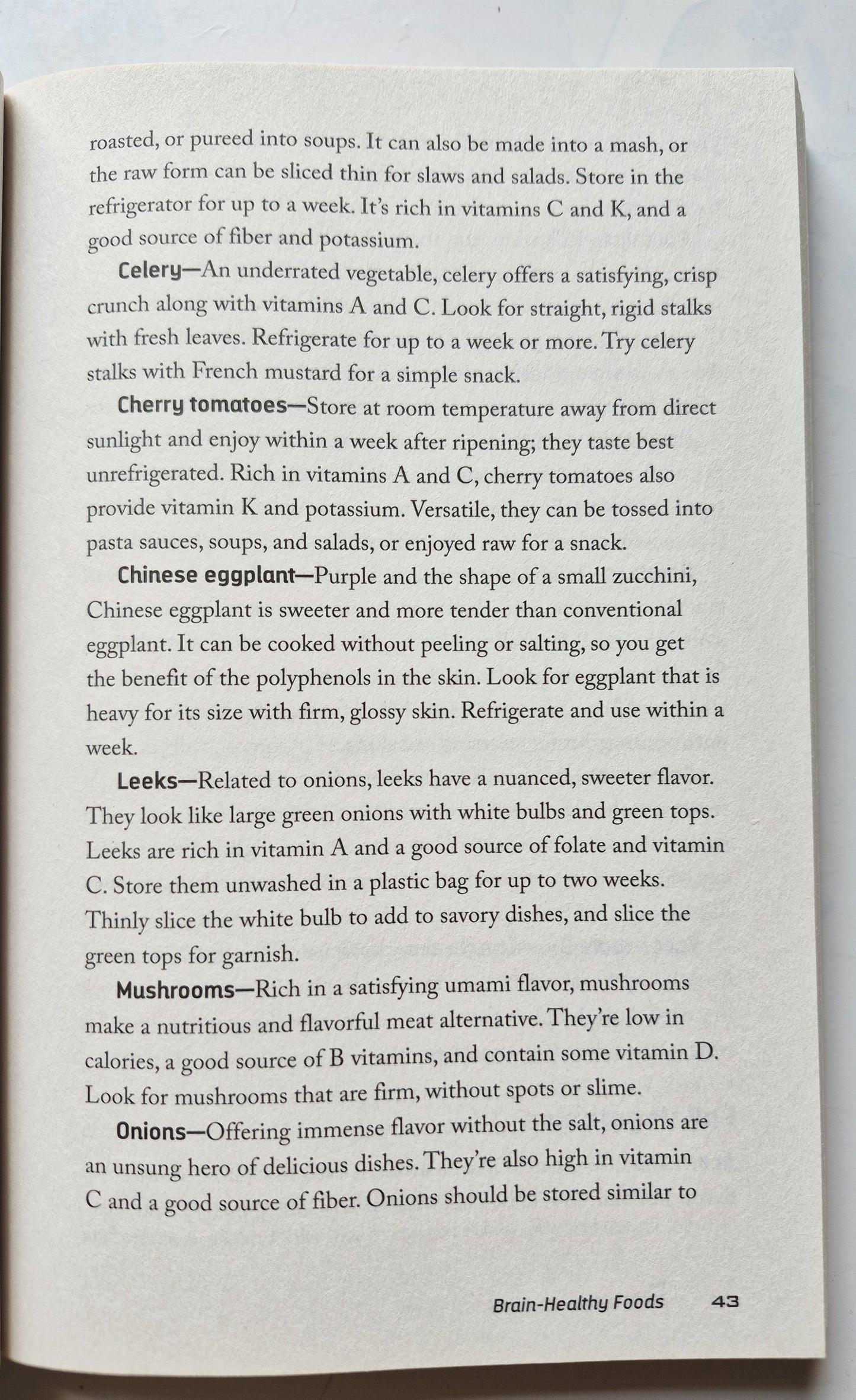 The Mind Diet by Maggie Moon (Very Good 2016 PBk 296 pgs Ulysses Press)