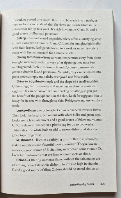 The Mind Diet by Maggie Moon (Very Good 2016 PBk 296 pgs Ulysses Press)