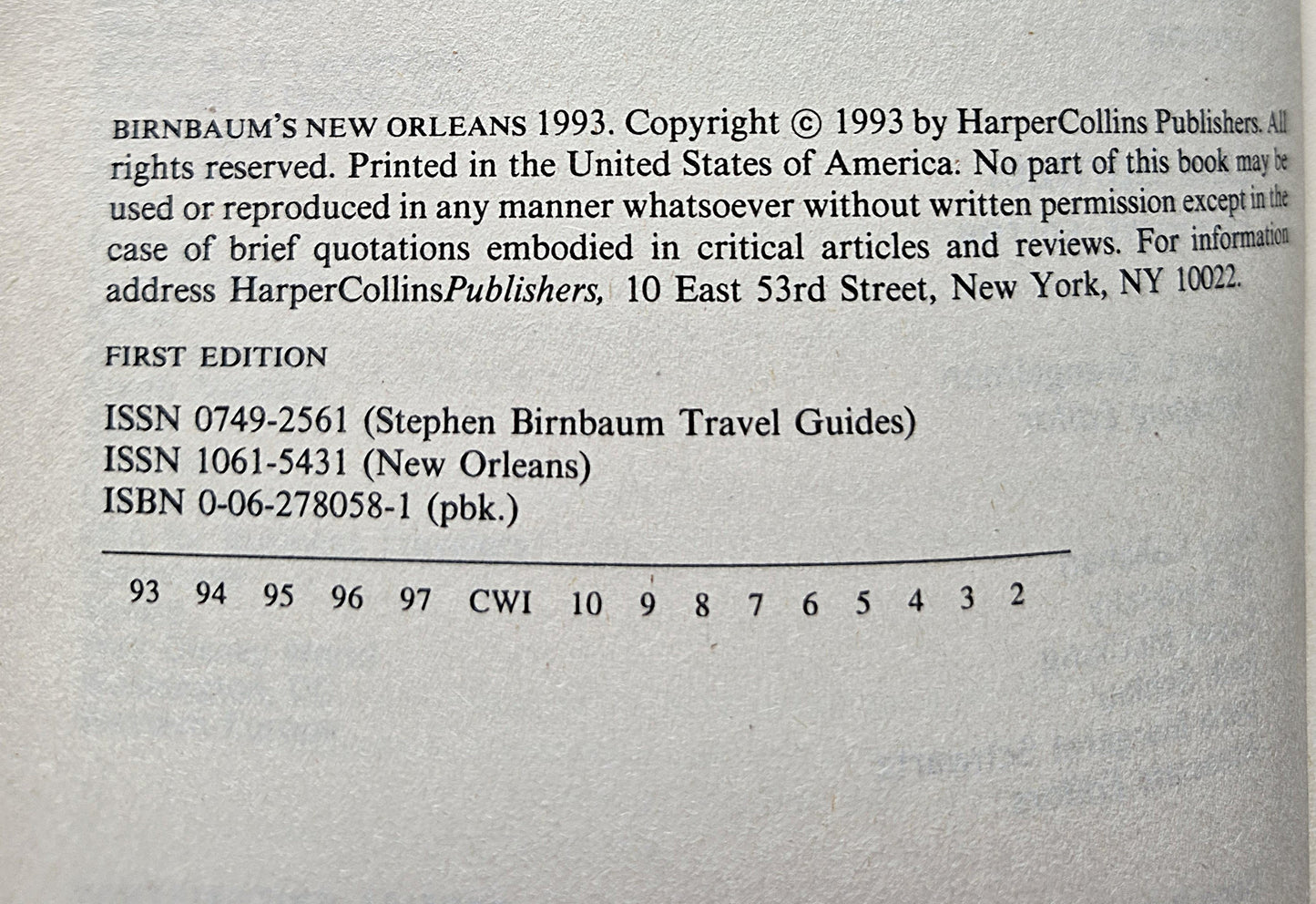 Birnbaum's New Orleans 1993 by Alexandra M. Birnbaum (Very Good, 1993, Pbk, 227 pgs, Harper Perennial)
