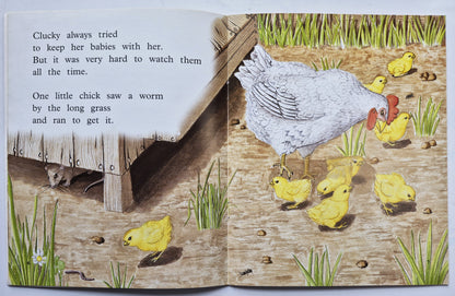 Clucky by Elizabeth Russell-Arnot (Very good, 2001, Pbk, 16 pgs, Rigby PM Plus)