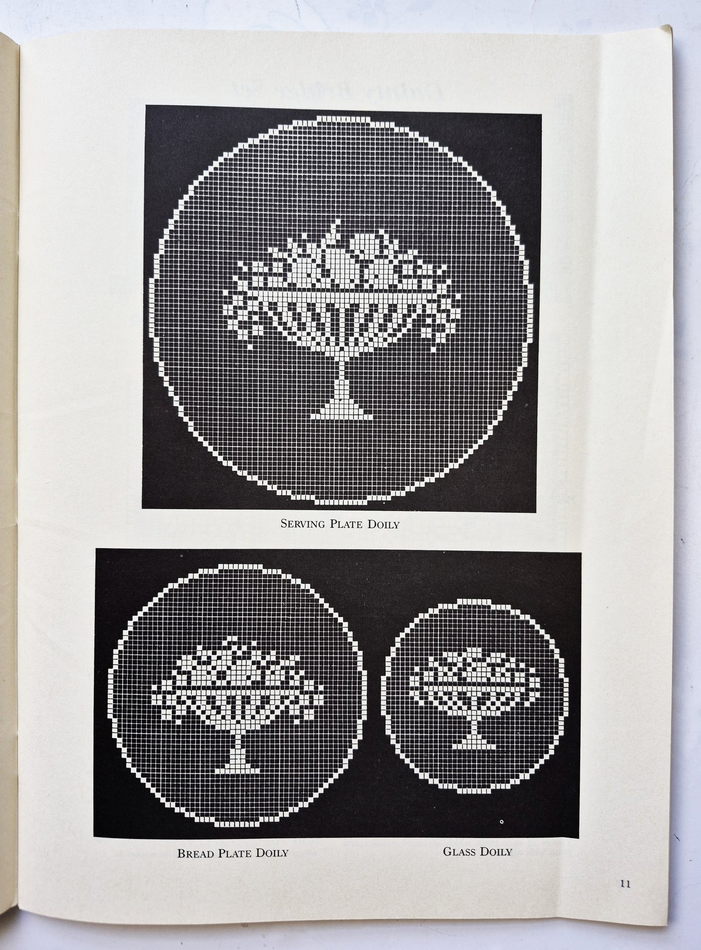 Anne Orr's Filet Crochet Designs by Anne C. Orr (Good, 1986, Pbk, 48 pgs, Dover)