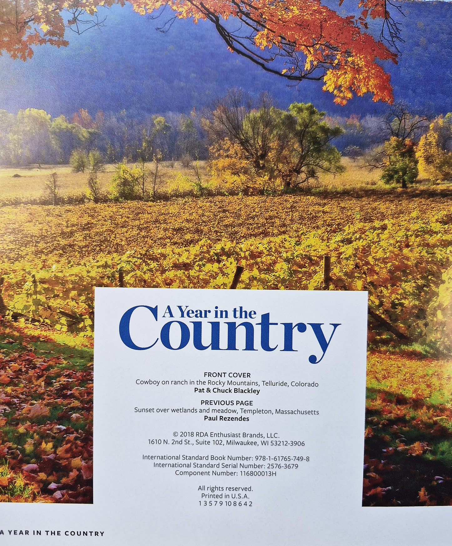 A Year in the Country 2018 by Reader's Digest (Very good, 2018, HC, 192 pgs, RDA Enthusiastic Brands)