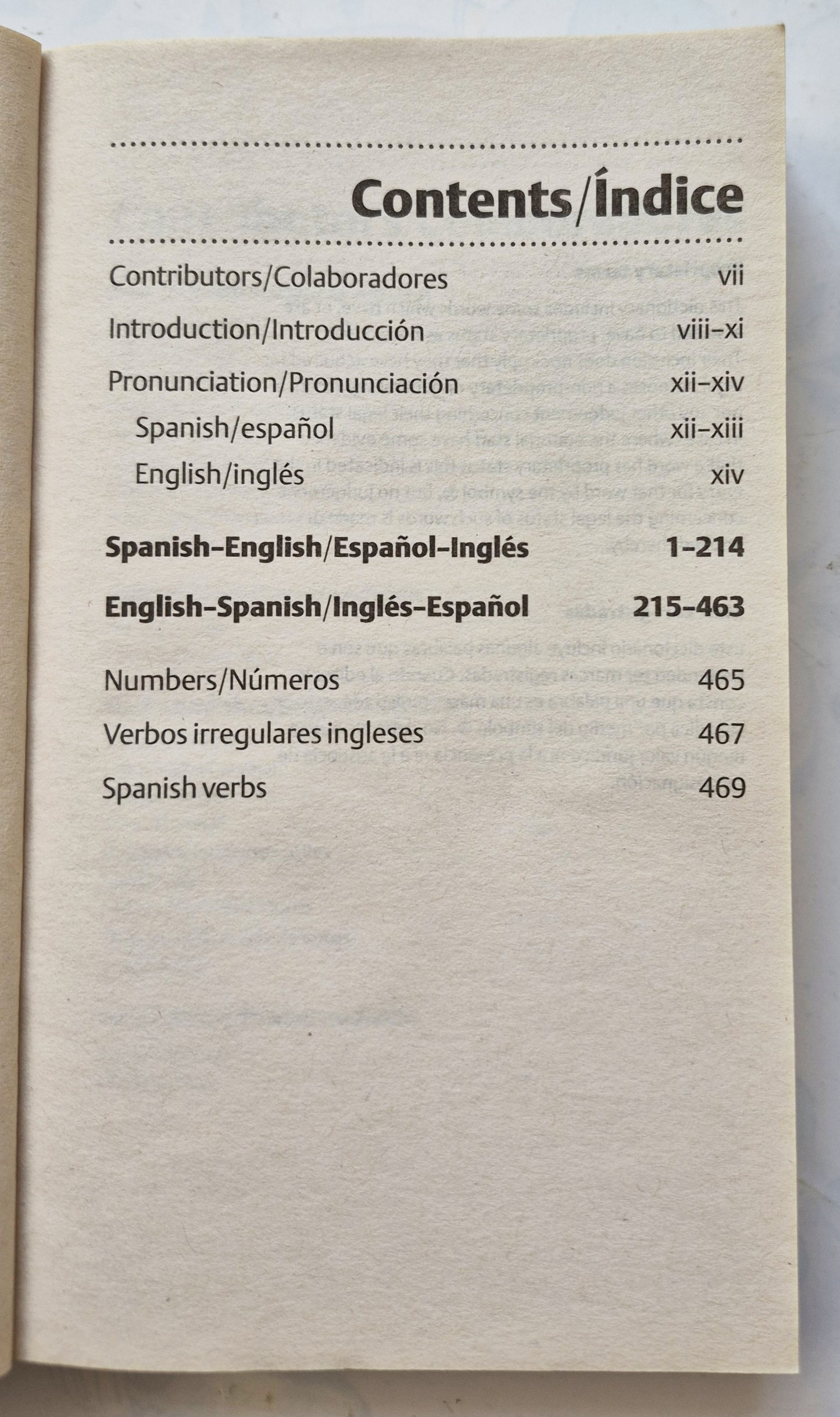 The Oxford New Spanish Dictionary edited by Nicholas Rollin; Carol Carvajal (Very good, 2009, PBK, 477 pgs, Berkley Pub)
