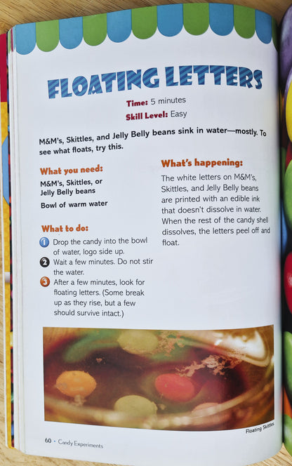 Experimentos con dulces, de Loralee Leavitt (Muy bueno, 2012, rústica, 164 págs., Andrews McMeel Publishing)