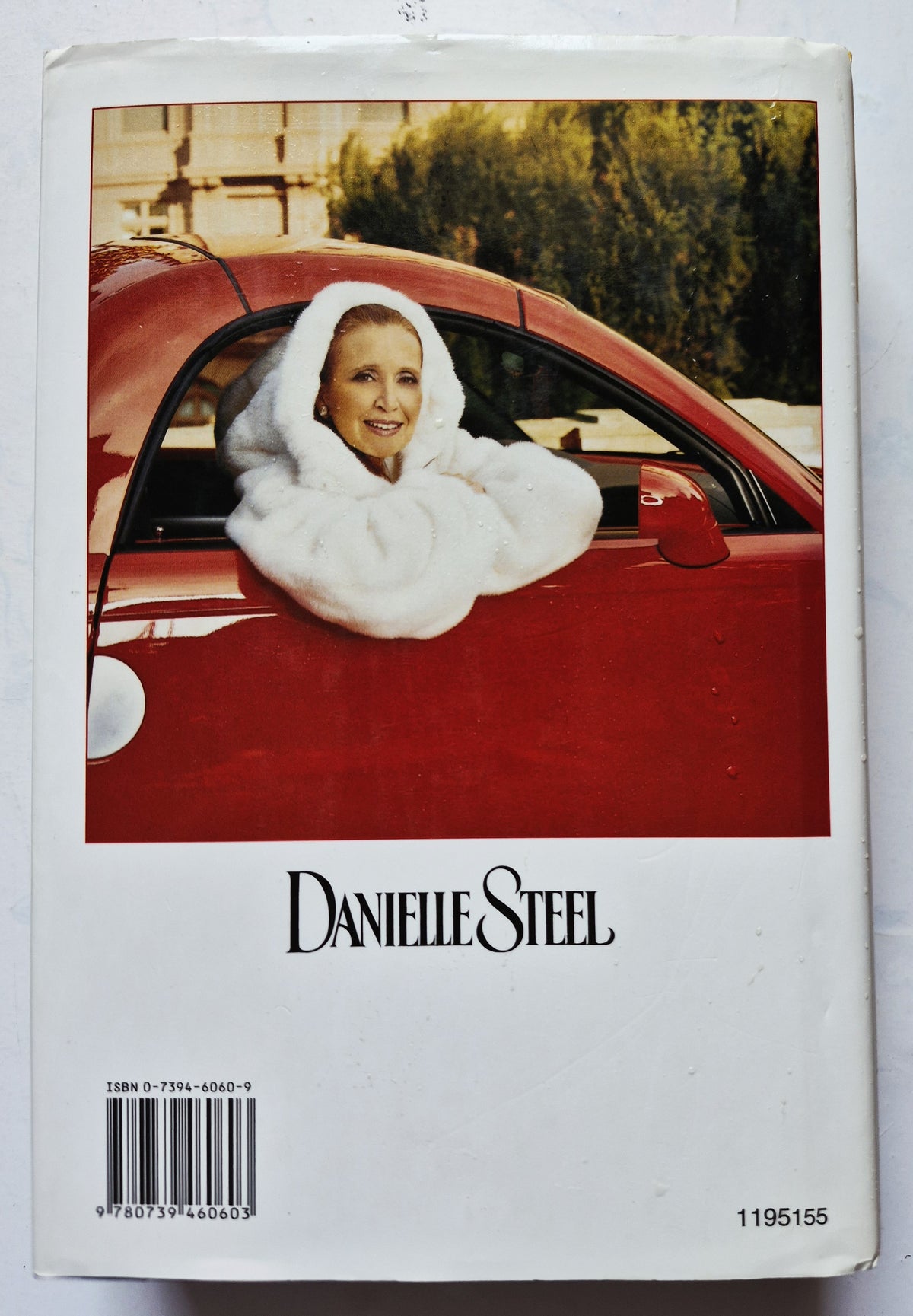 Toxic Bachelors by Danielle Steel (Very good, 2005, HC, 594 pgs, Delacorte Press Large print)