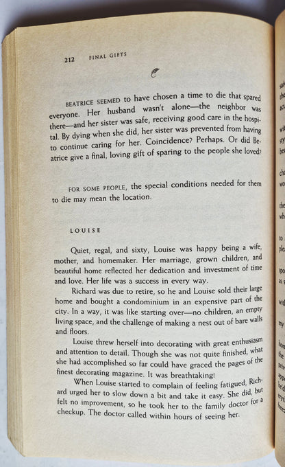 Seltsamer als Fiktion: Merkwürdige Geschichten und gespenstische Ereignisse von Martin Walsh (Sehr gut, 1973, Taschenbuch, 109 Seiten, Scholastic)