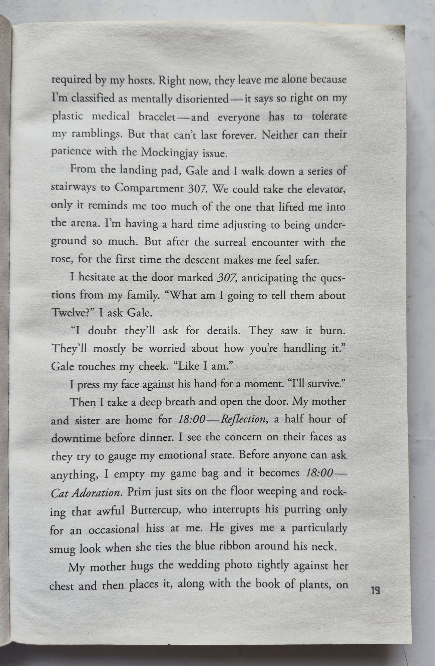 Los Juegos del Hambre, En llamas, Sinsajo por Suzanne Collins (Buen estado, 2010, Tapa blanda, Scholastic)