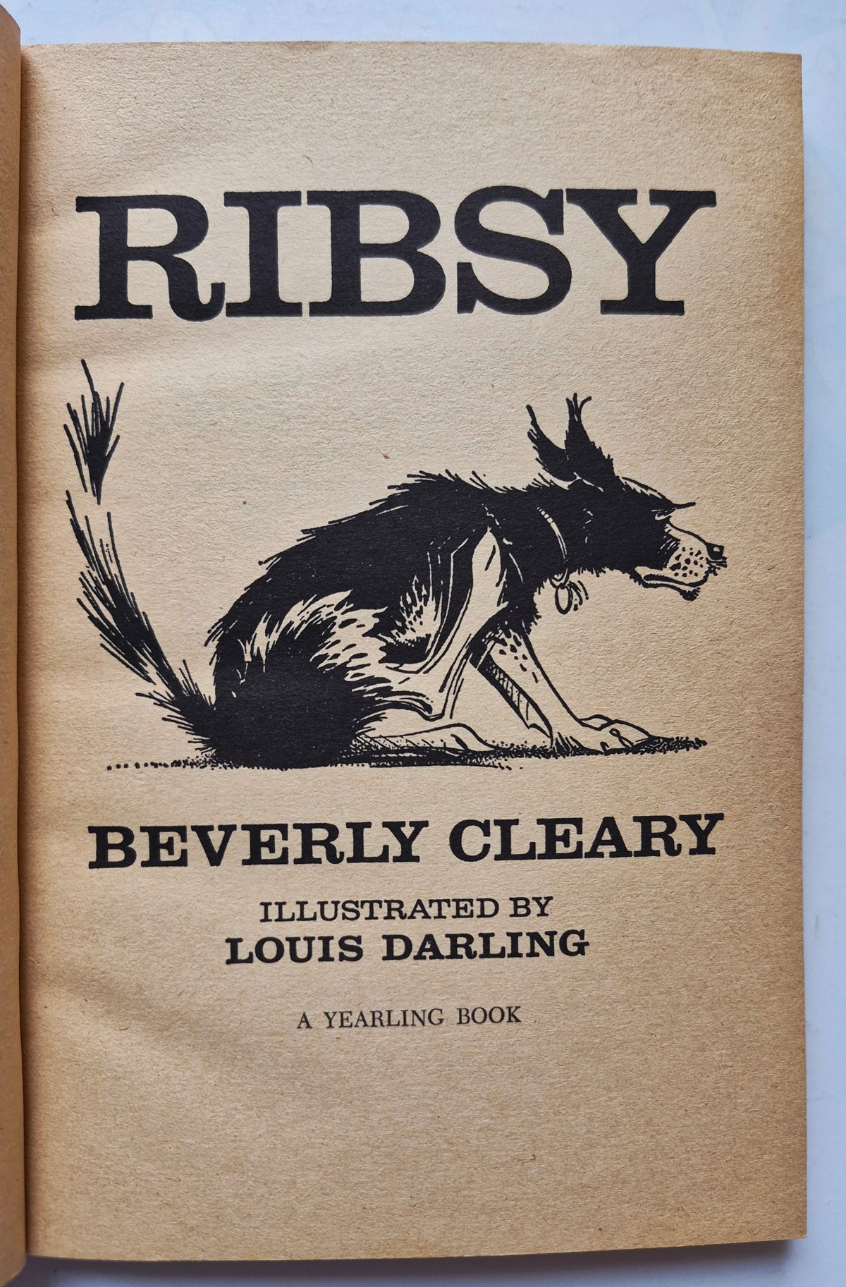 Ribsy von Beverly Cleary (Neu, 2000, TB, 192 Seiten, Scholastic)