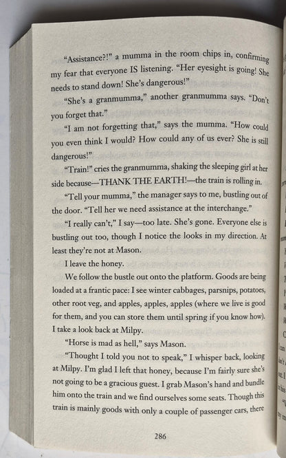 The XY by Virginia Bergin (Very good, 2018, Pbk, 337 pgs, Firereads)