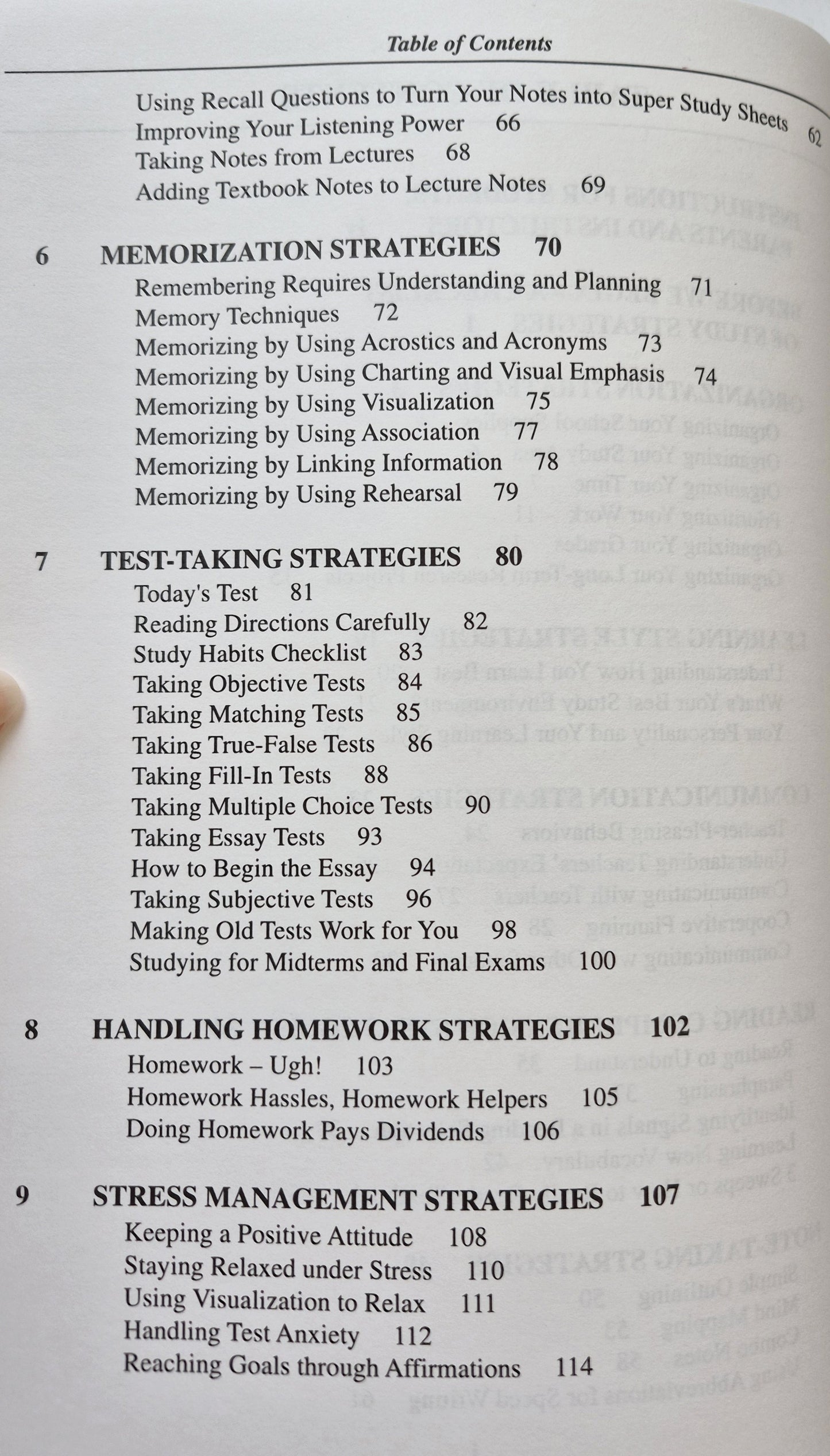 Trivia and More Trivia por Dan Carlinsky; Edwin Goodgold (Muy bueno, 1966, Tapa dura, 268 páginas, Castle Books)