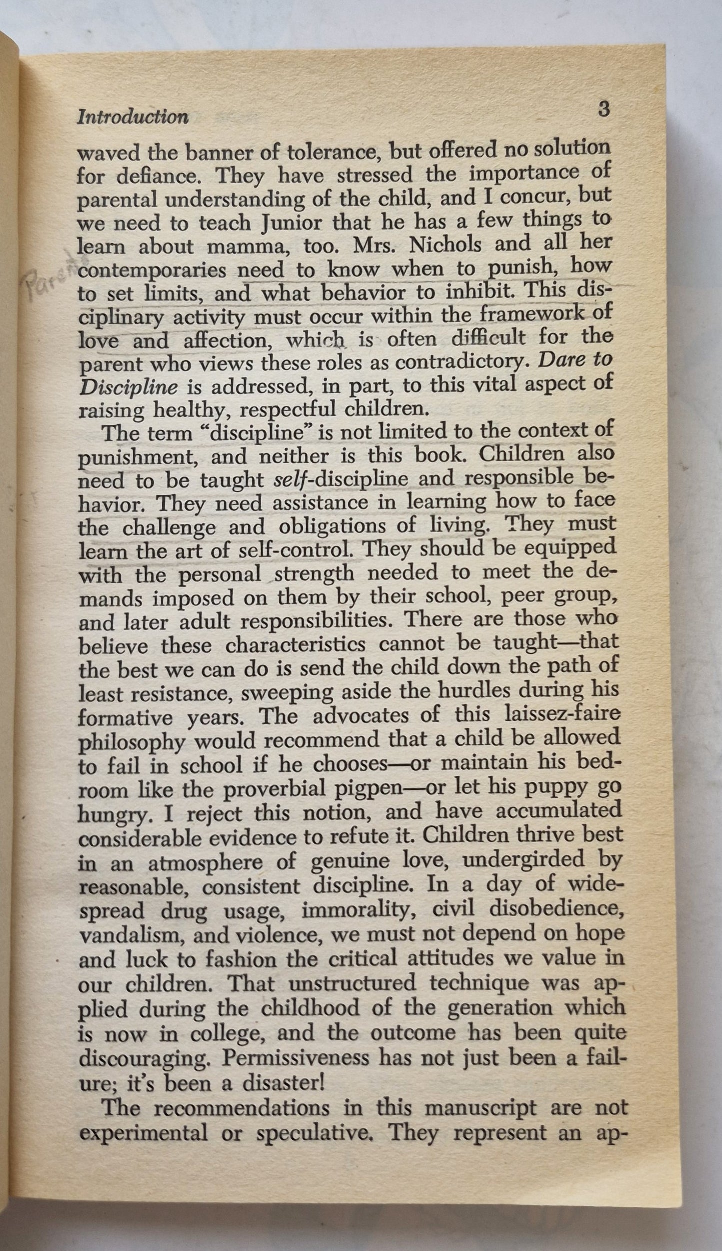 Dare to Discipline by James Dobson (Good, 1988, Pbk, 197 pgs, Tyndale House)