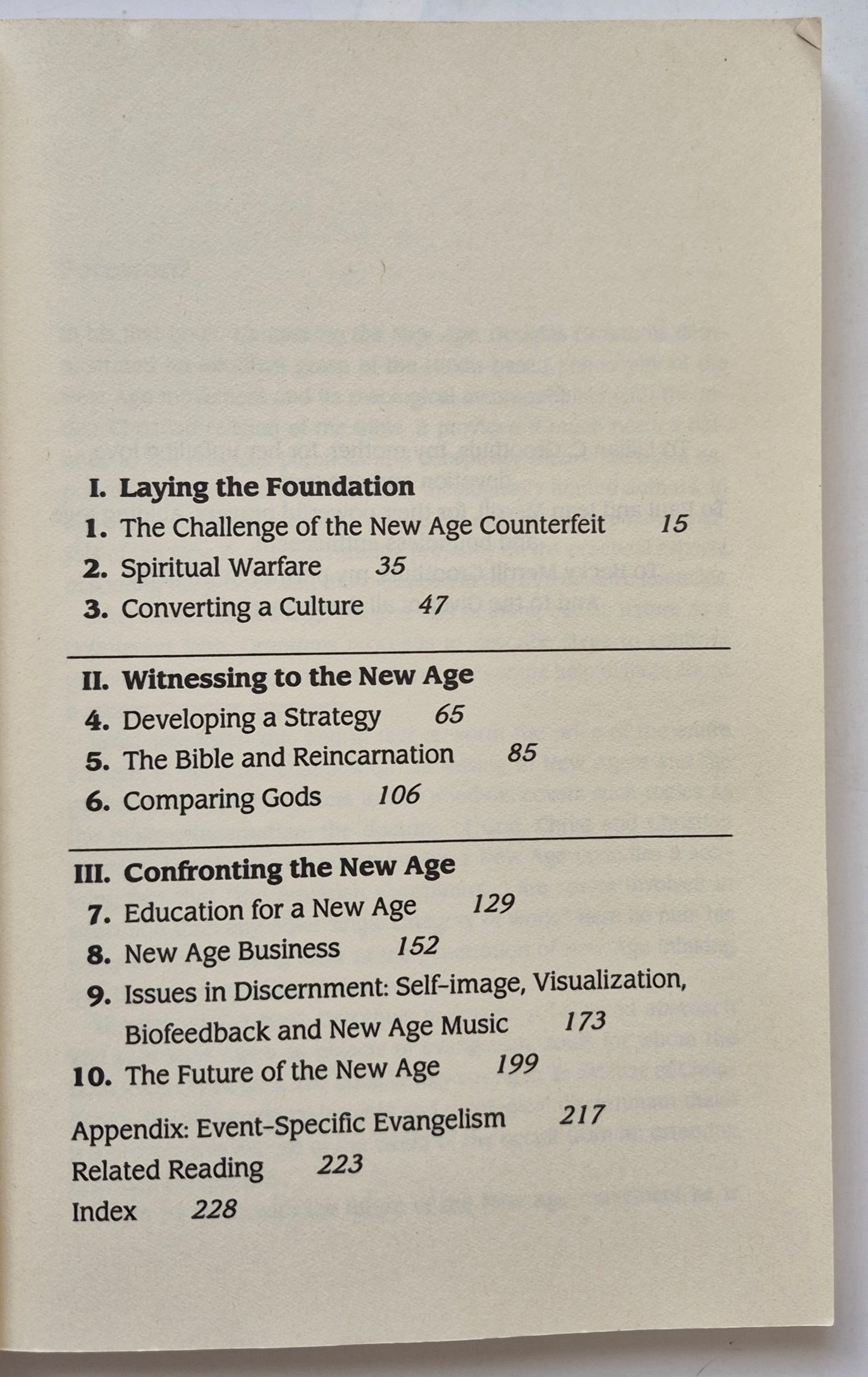 Confronting the New Age: How to Resist a Growing Religious Movement by Douglas Groothuis (Good, 1988, Pbk, 230 pgs, InterVarsity Press)