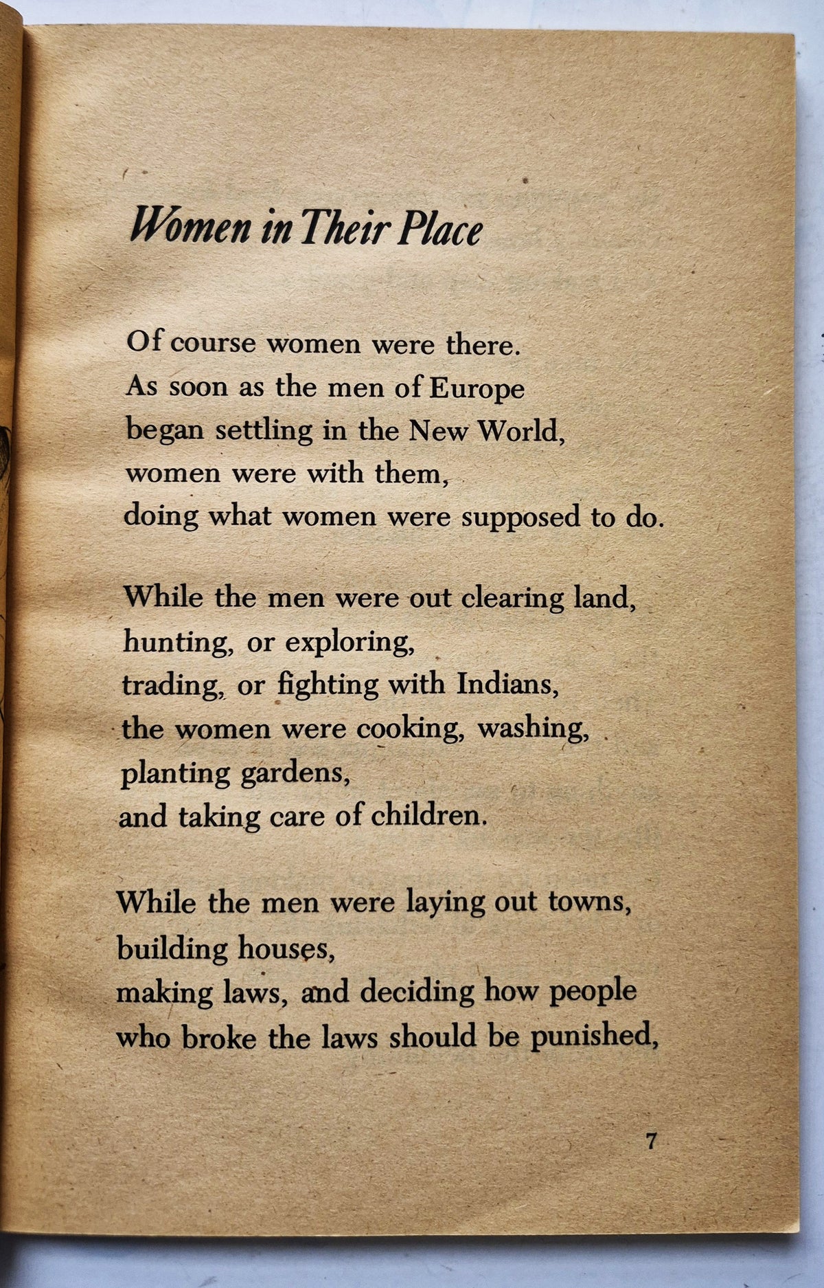 They Led the Way: 14 American Women by Johanna Johnston (Good, 1973, Pbk, 126 pgs, Scholastic)