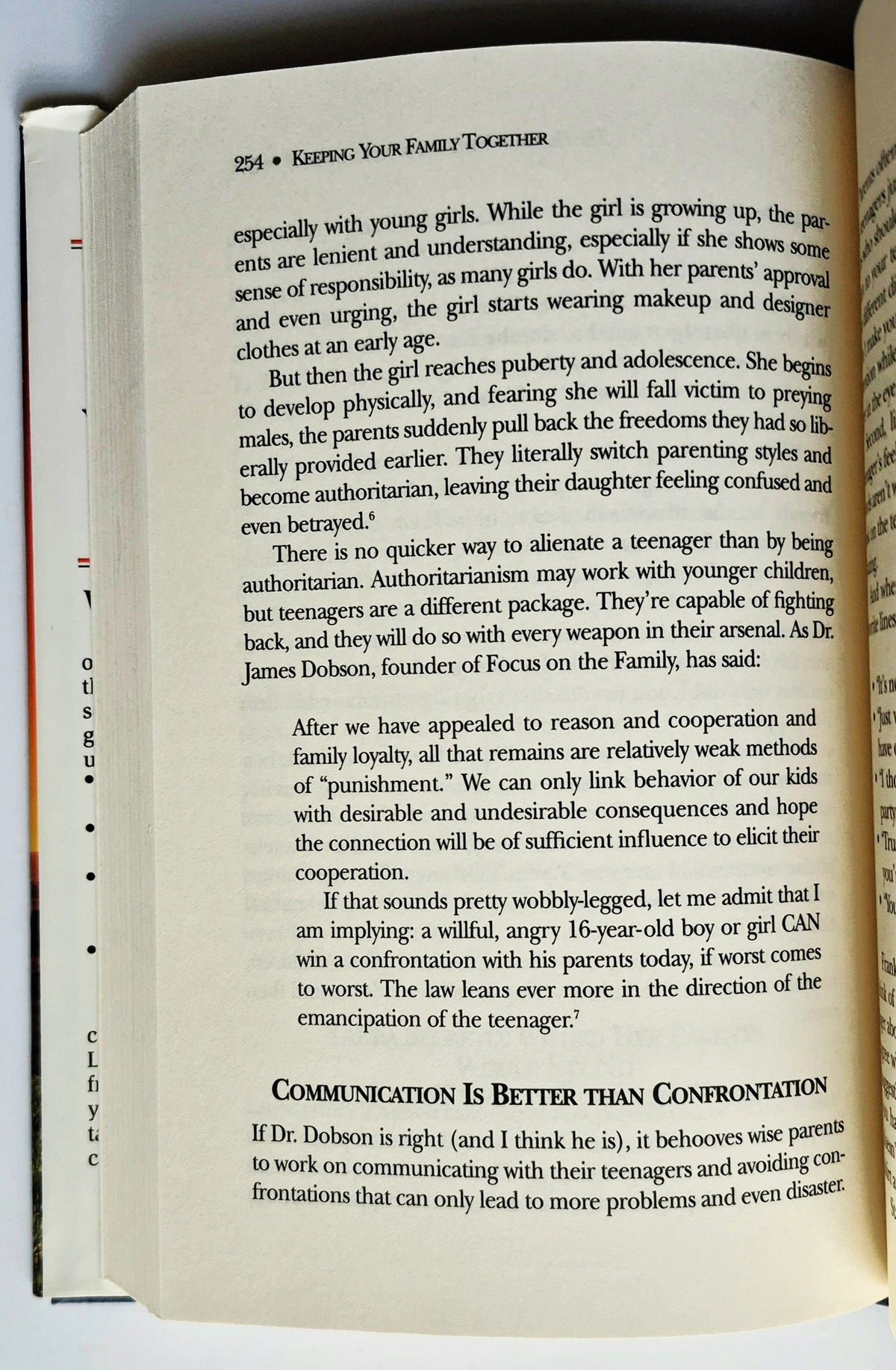A Separate Peace por John Knowles (Muy buen estado, 1996, Tapa blanda, 204 páginas, Scribner)