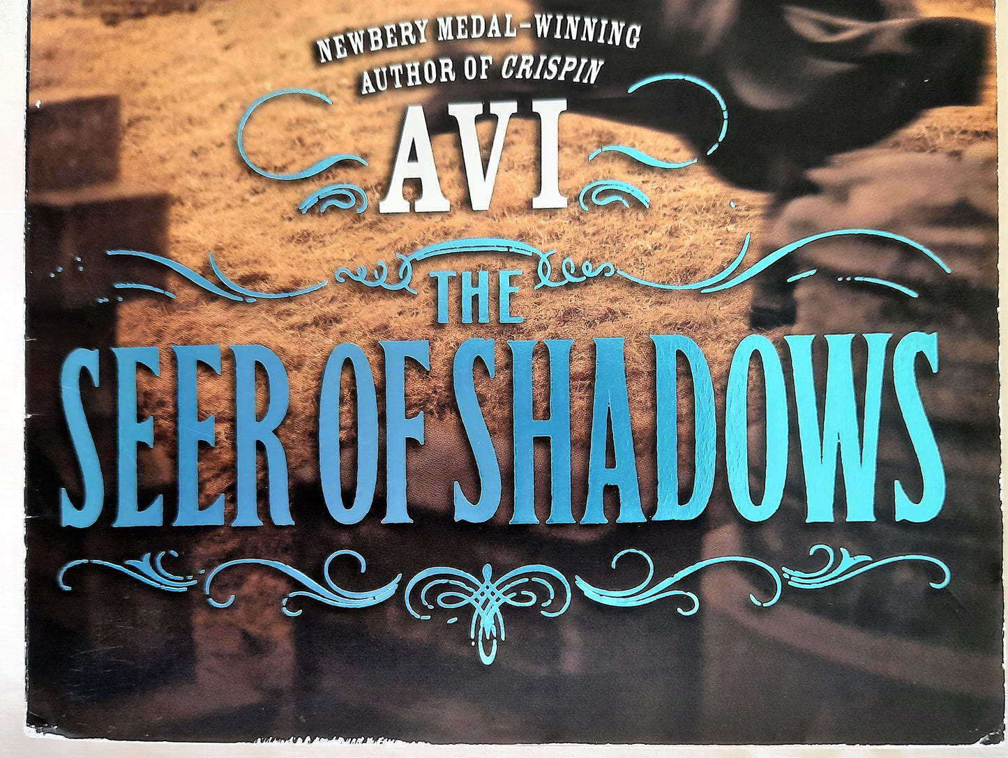 The Seer of Shadows by Avi (Very good, 2009, Pbk, 202 pgs)