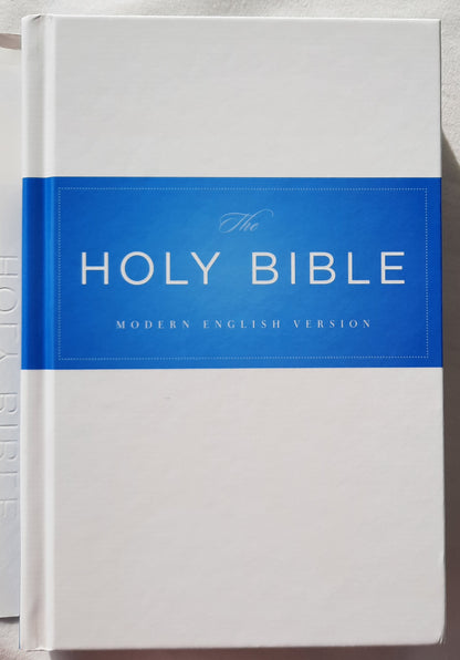 MEV Thinline Reference Bible (New, 2014, HC, 1184 pages, Passio, Red letter)