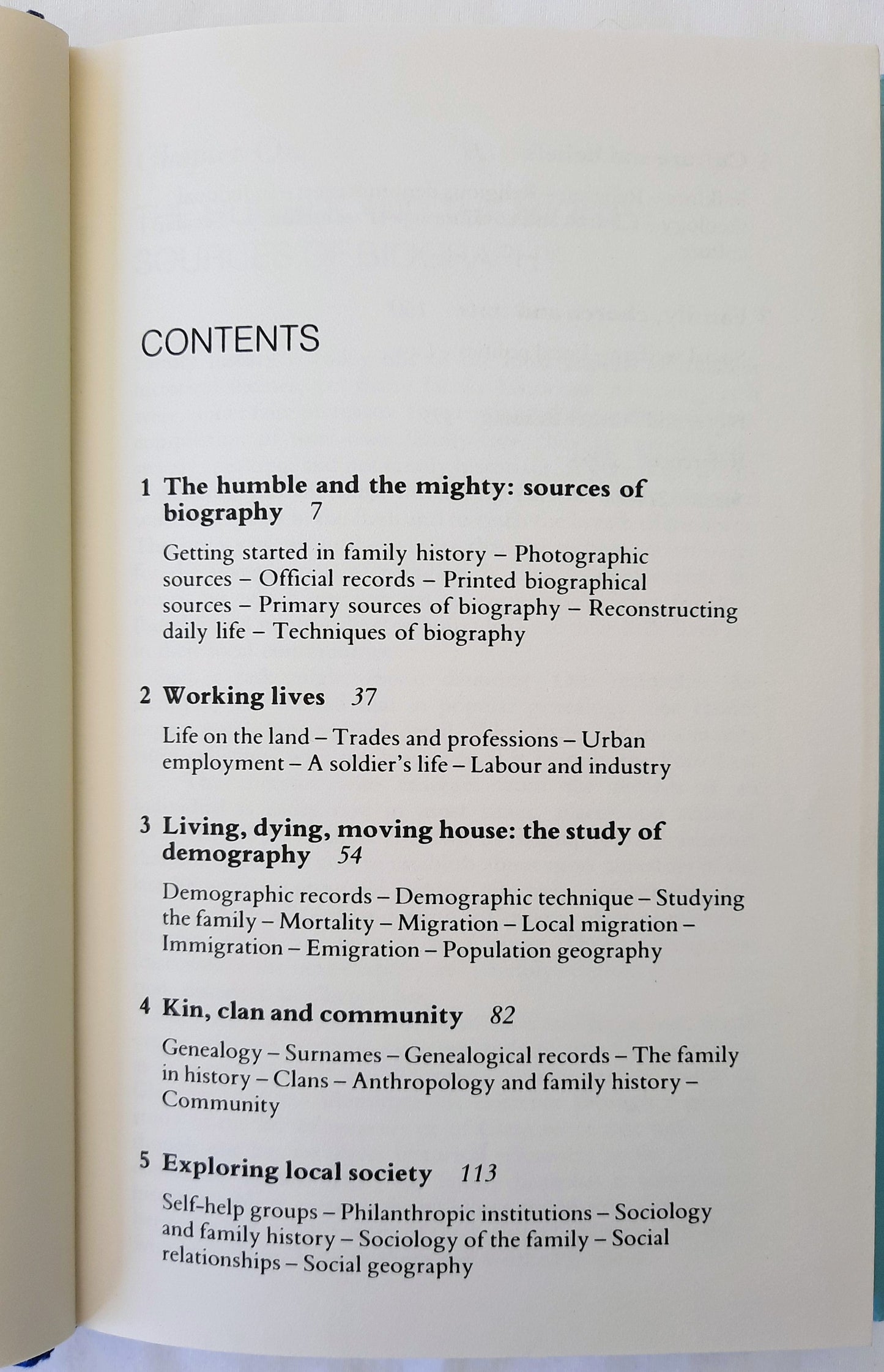 Scottish Family History by David Moody (Like new, HC, 1988, Genealogical Pub.)