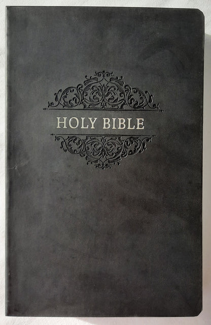 NKJV Comfort Print Holy Bible (New, 2018, Black LeatherSoft, 754 pages, Thomas Nelson)