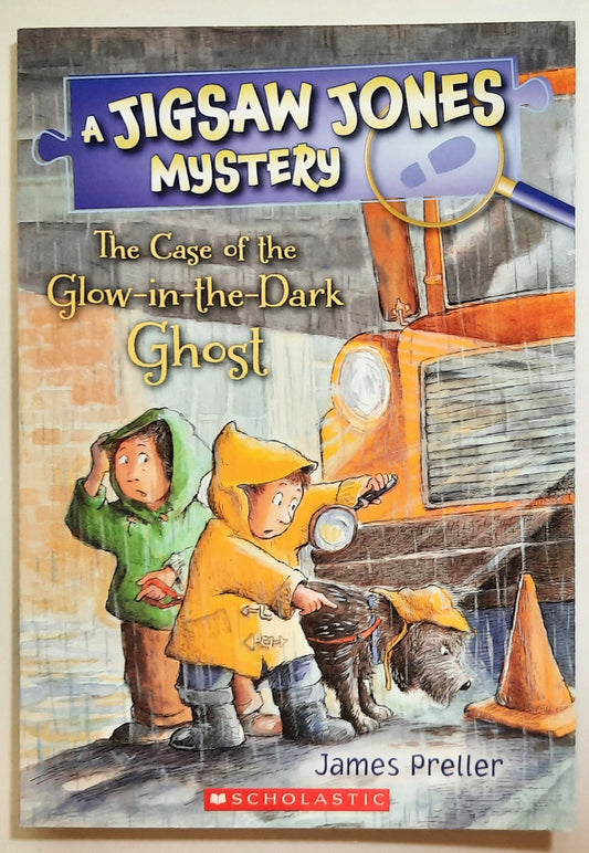 Jigsaw Jones: The Case of the Glow in the Dark Ghost by James Preller (New, Pbk, 2018)