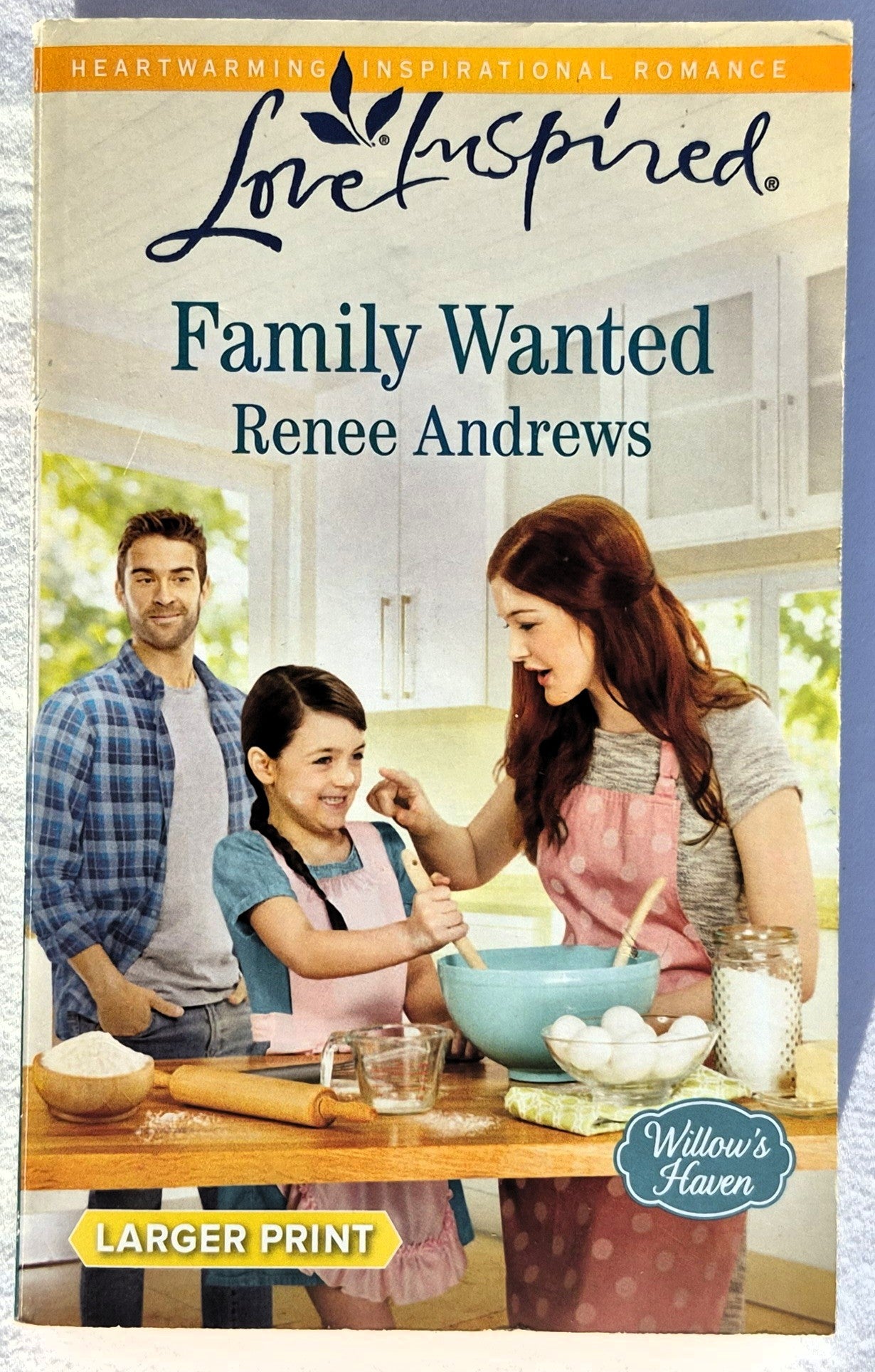Family Wanted von Renee Andrews (Willow's Haven, Sehr gut, 2015, Pbk, 280 Seiten, Harlequin Love Inspired)