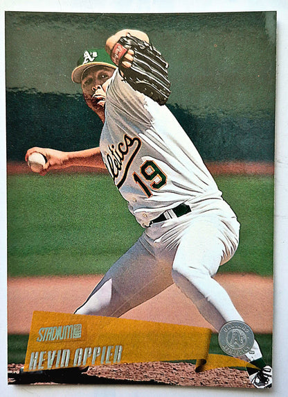Appier Kevin Oakland Athletics Pitcher #26 Topps 2000 Stadium Club Baseball Card