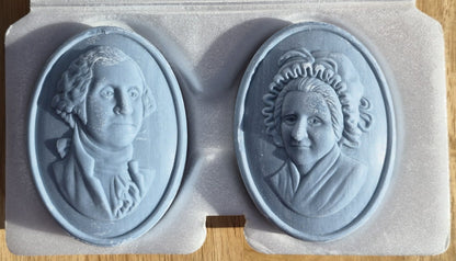 Vereinigte Staaten 1776 Zweihundertjahrfeier 1996 Ätzglas-Schale mit dekorativen Seifen (Neu in Originalverpackung, Avon Products, Inc.)