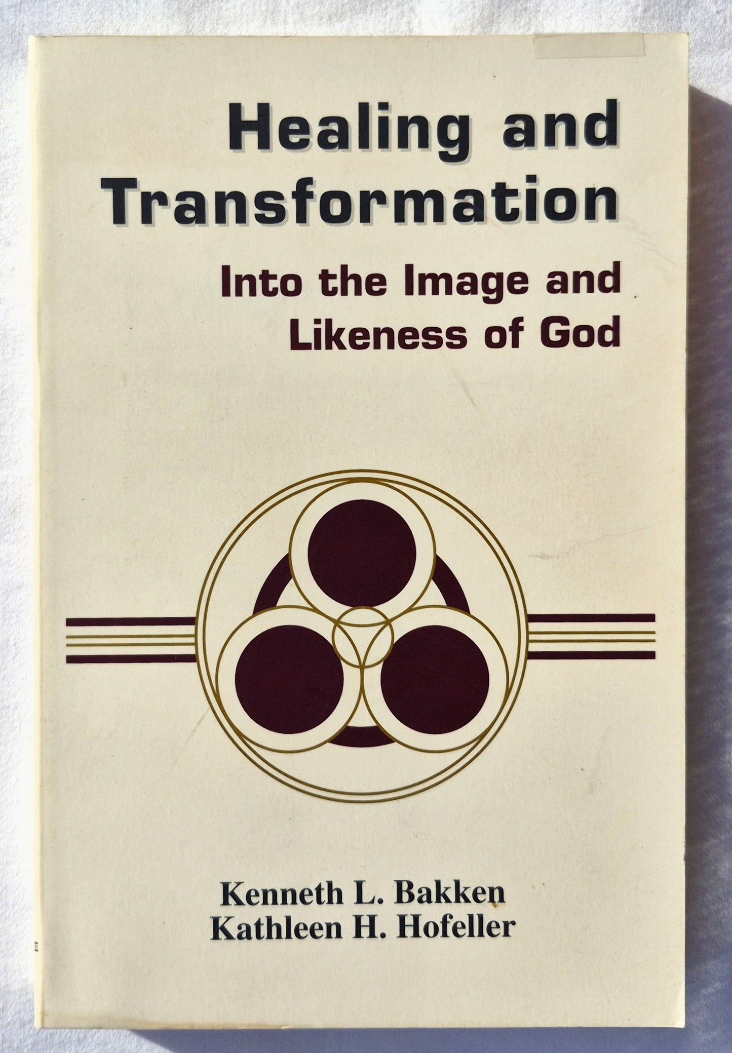Healing and Transformation: Into the Image and Likeness of God von Kenneth L. Bakken; Kathleen H. Hofeller (Sehr gut, 1998, Taschenbuch, 308 Seiten, Bethany Fellowship Printing)