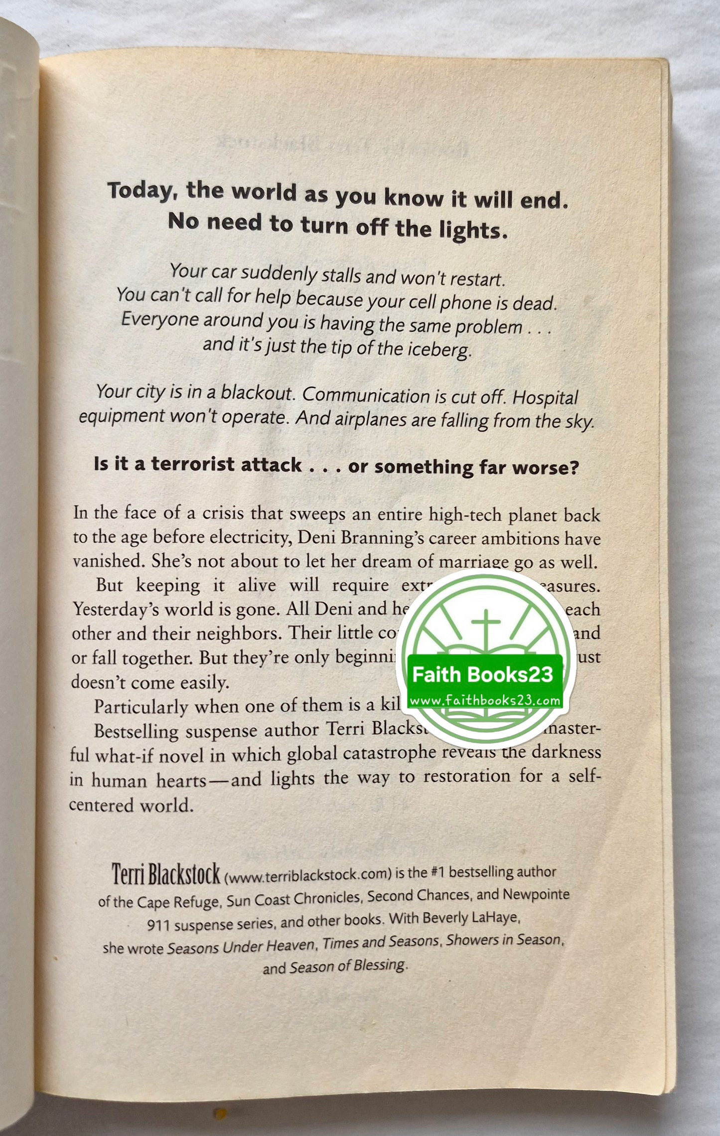 Last Light #1 von Terri Blackstock (Restoration Roman, Gut, 2005, Taschenbuch, 381 S., Zondervan)