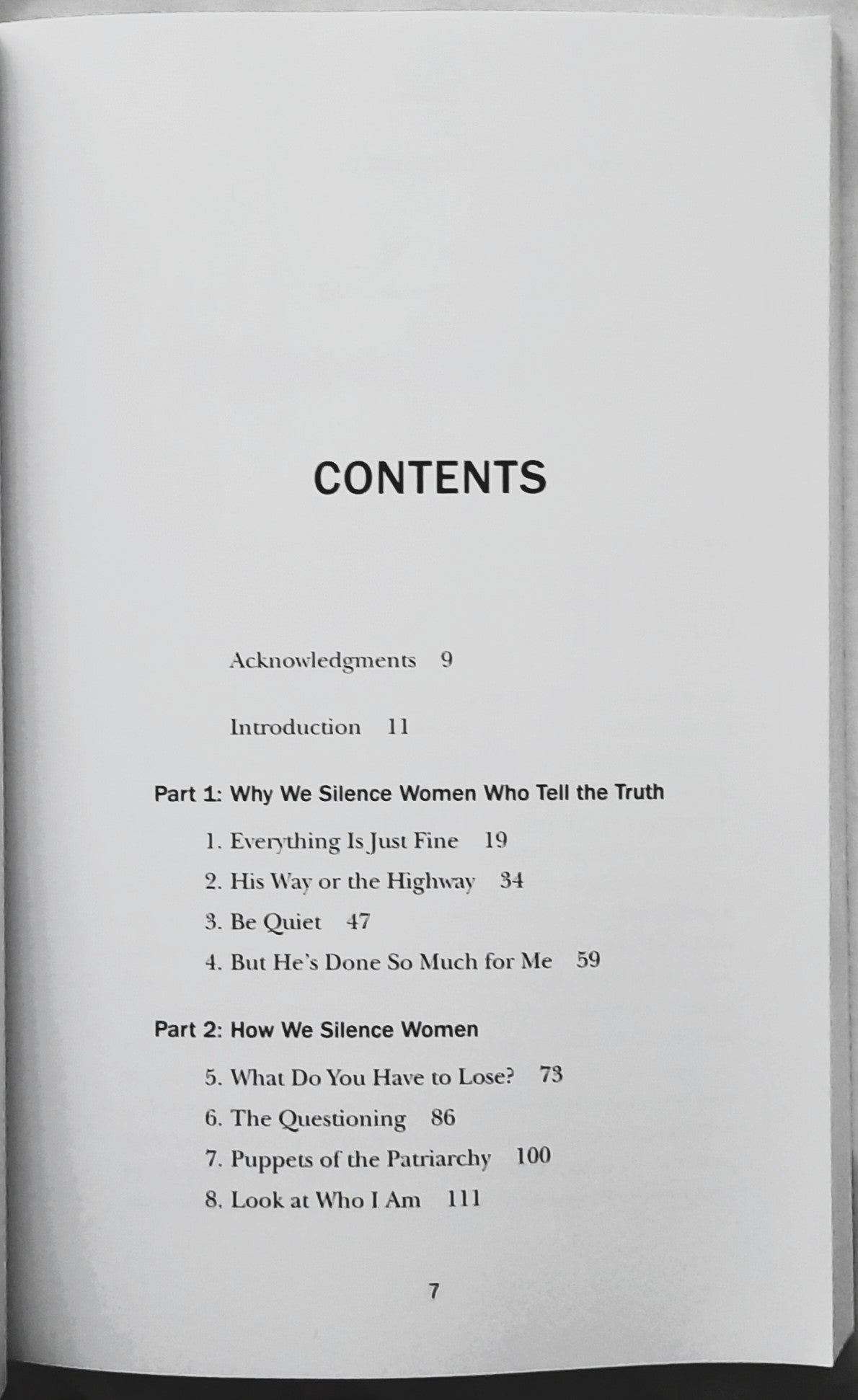 Prey Tell: Warum wir Frauen zum Schweigen bringen, die die Wahrheit sagen und wie jeder seine Stimme erheben kann von Tiffany Bluhm (Wie neu, 2021, Taschenbuch, 192 S., Brazos Press)