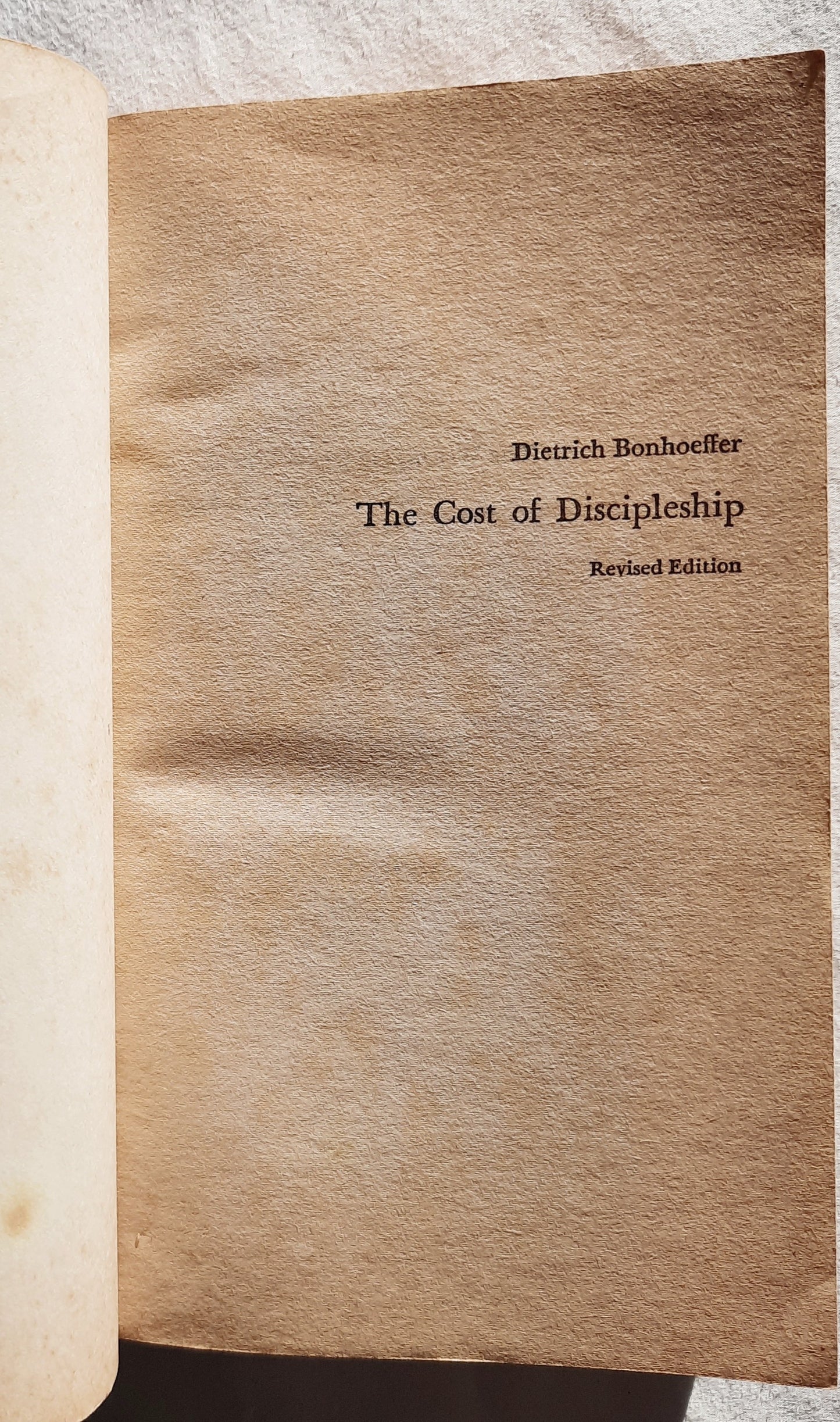 Nachfolge überarbeitet von Dietrich Bonhoeffer (Gut, 1963, TB, 352 Seiten, Collier Books, erste Taschenbuchausgabe)