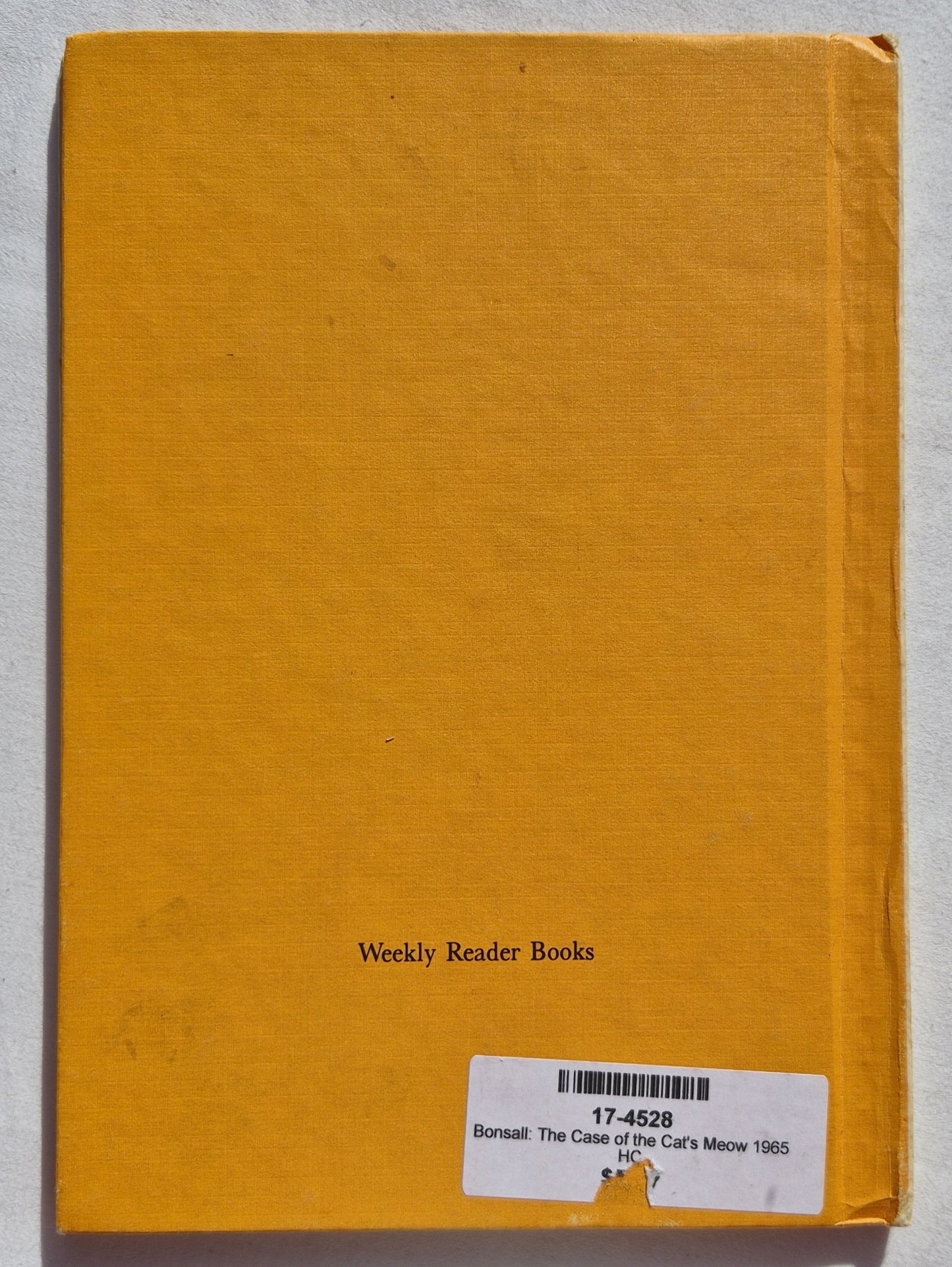 The Case of the Cat's Meow von Crosby Bonsall (Gut, 1965, HC, 64 Seiten, Weekly Reader Books)