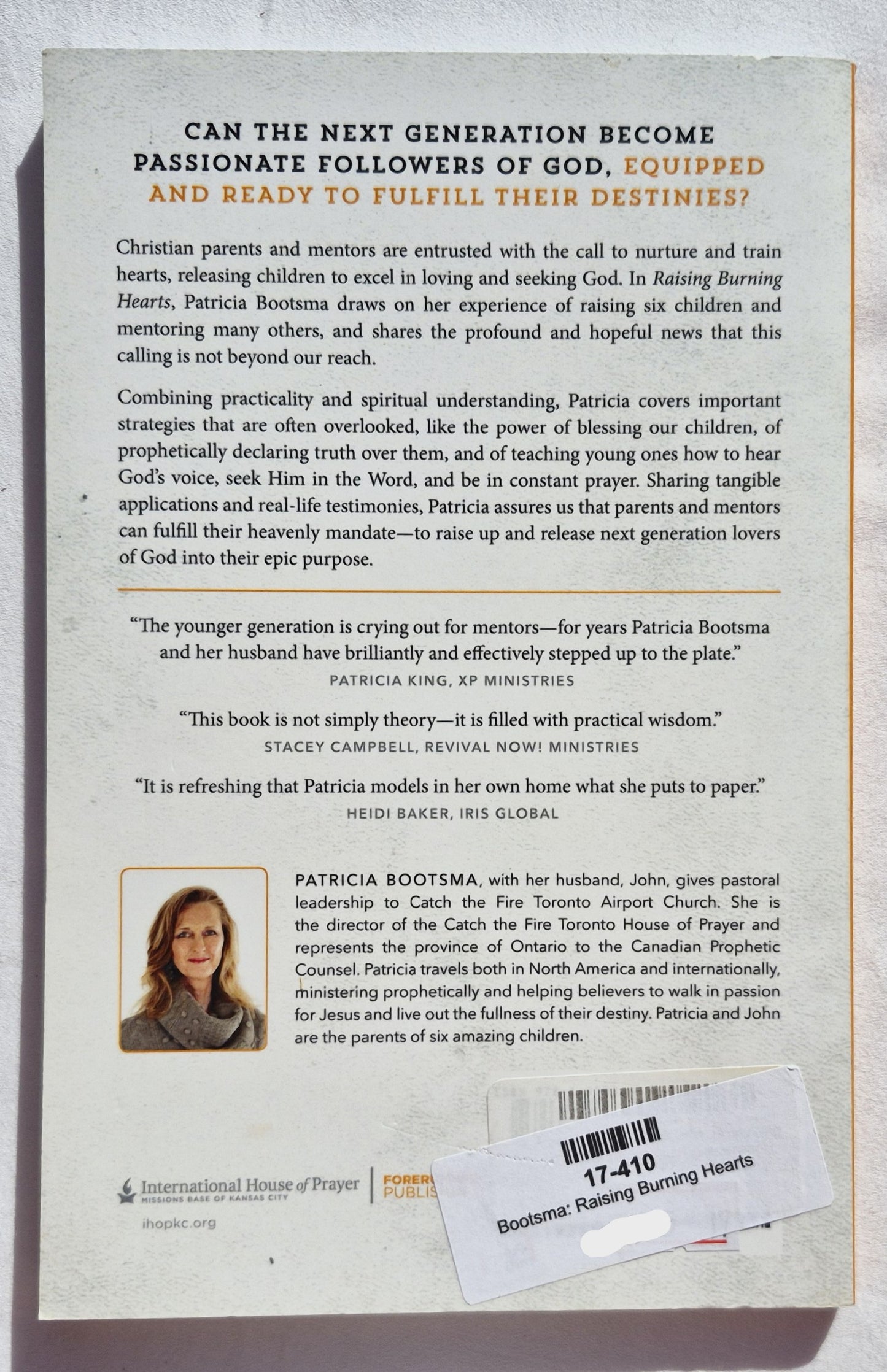 Raising Burning Hearts von Patricia Bootsma (Sehr gut, 2017, Pb., 130 Seiten, Forerunner Pub)