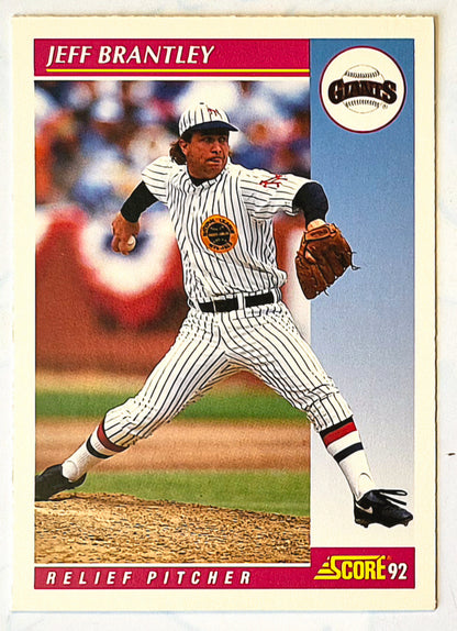 Scott Bailes California Angels Relief Pitcher 1992 Score #331 Baseballkarte (Exzellent)