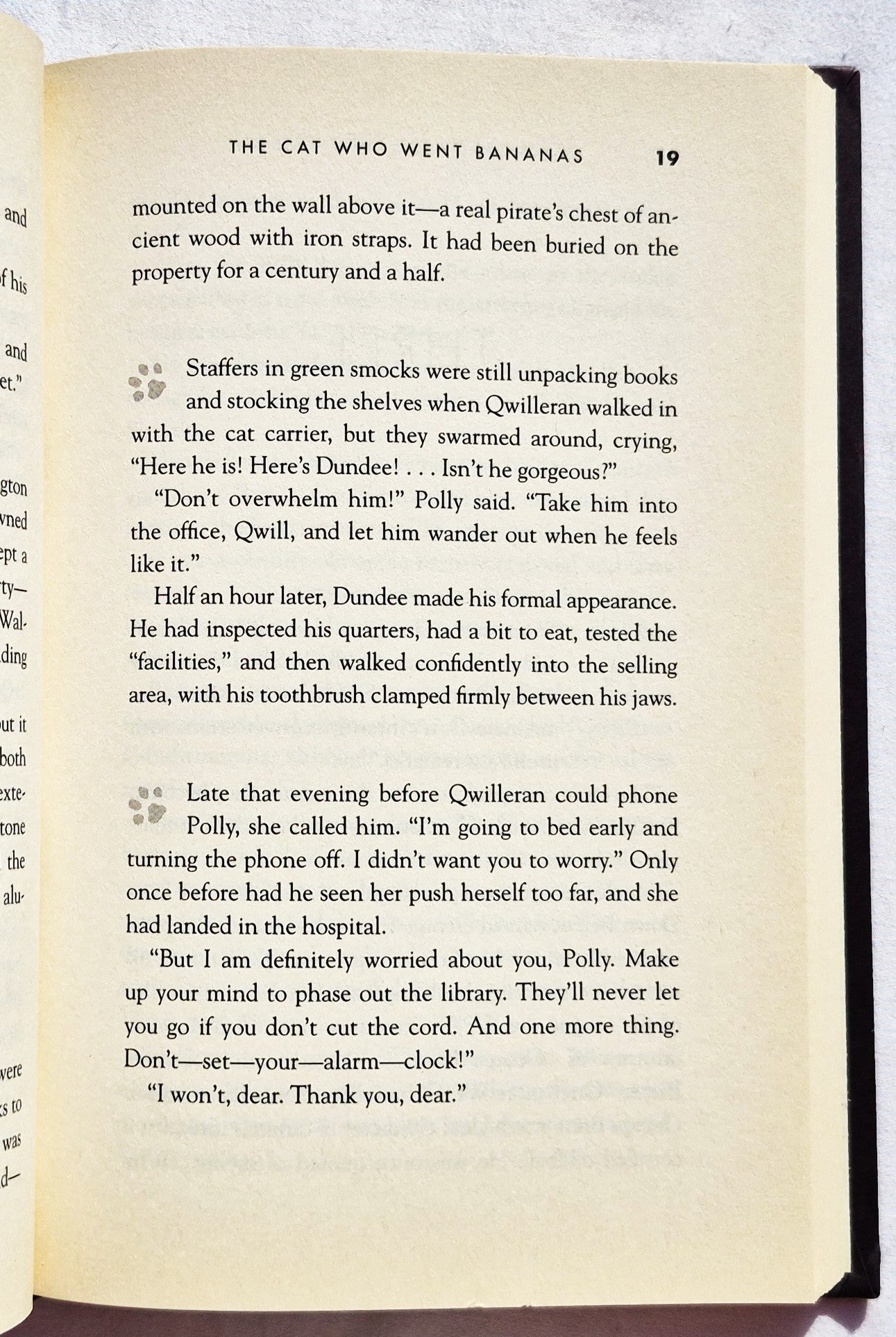 Die Katze, die Bananen fraß #27 von Lilian Jackson Braun (Gut, 2004, gebunden, 223 Seiten, Putnam Publishing)